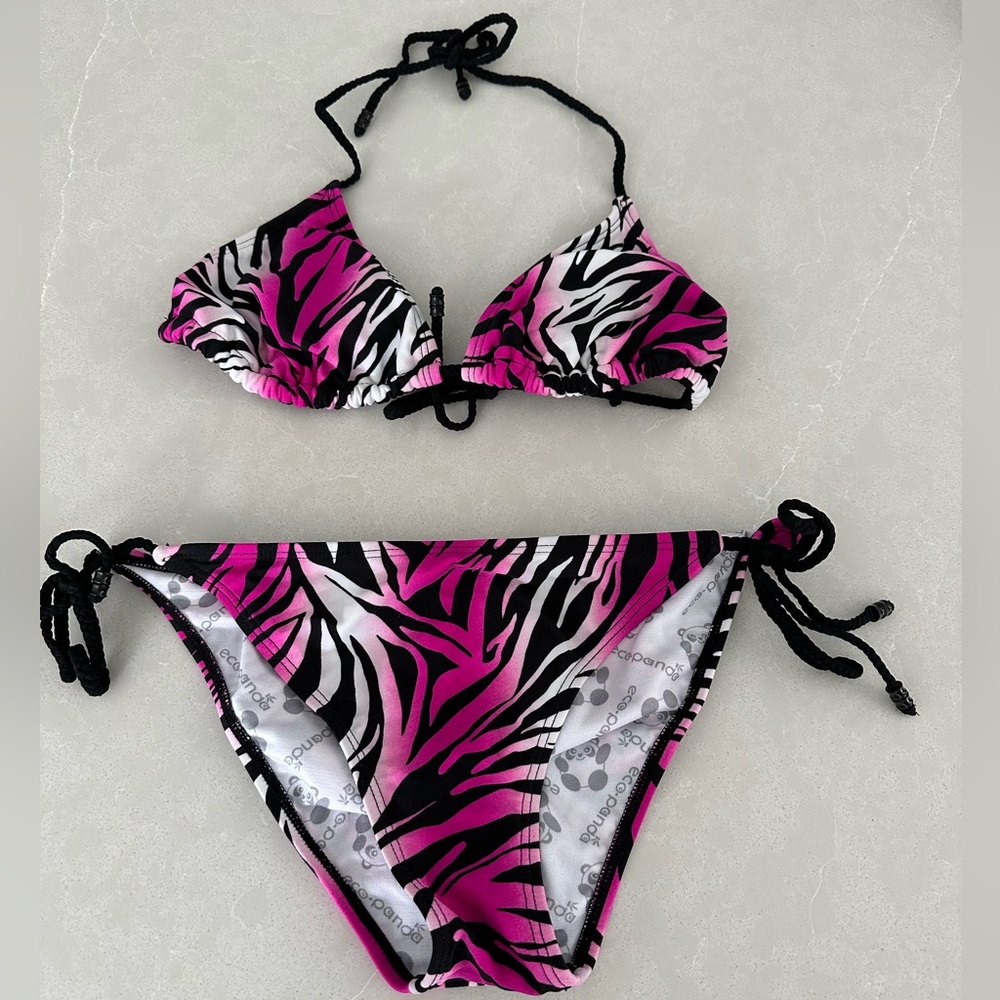 New , size large, Eco panda bikini
